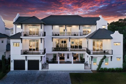 Villa ou maison à vendre à Santa Rosa Beach, Floride: 10 chambres, 556.67 m2 № 558451 - photo 1