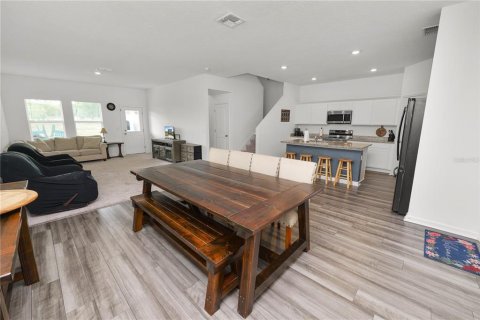 Снять в аренду виллу или дом в Дейд-Сити, Флорида 5 комнат, 257.9м2, № 1784838 - фото 3