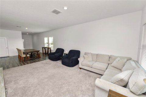 Снять в аренду виллу или дом в Дейд-Сити, Флорида 5 комнат, 257.9м2, № 1784838 - фото 5