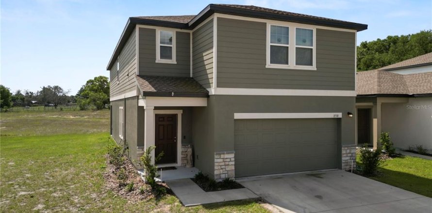 Casa en Dade City, Florida 5 dormitorios, 257.9 m2 № 1784838