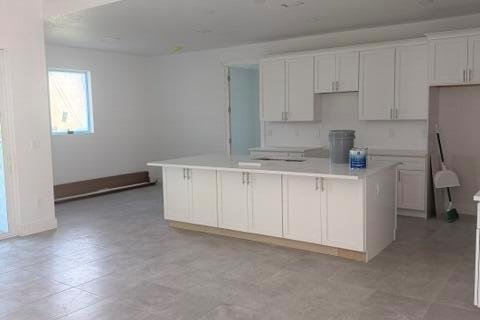 House in Port St. Lucie, Florida 4 bedrooms, 194.72 sq.m. № 2078153 - photo 5