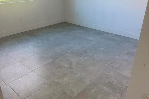 House in Port St. Lucie, Florida 4 bedrooms, 194.72 sq.m. № 2078153 - photo 9