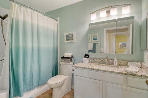 Condo in Sarasota, Florida, 3 bedrooms № 2156738 - photo 23