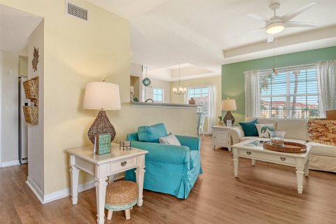 Condo in Sarasota, Florida, 3 bedrooms № 2156738 - photo 4