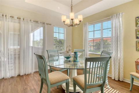 Condo in Sarasota, Florida, 3 bedrooms № 2156738 - photo 8