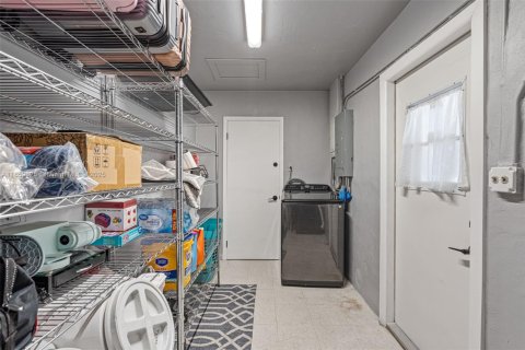 Купить виллу или дом в Майами, Флорида 3 спальни, 133.78м2, № 1887983 - фото 18