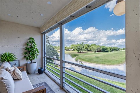 Condo à Tamarac, Floride, 1 chambre  № 2048515