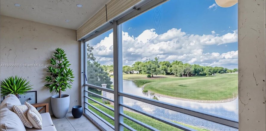 Condo à Tamarac, Floride, 1 chambre  № 2048515