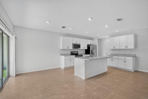 Villa ou maison à vendre à Hudson, Floride: 4 chambres, 210.98 m2 № 2142989 - photo 9