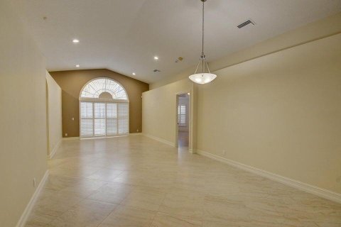 House in Boca Raton, Florida 3 bedrooms, 166.76 sq.m. № 2185399 - photo 5
