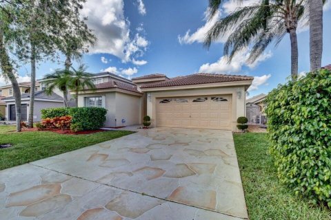 House in Boca Raton, Florida 3 bedrooms, 166.76 sq.m. № 2185399 - photo 2