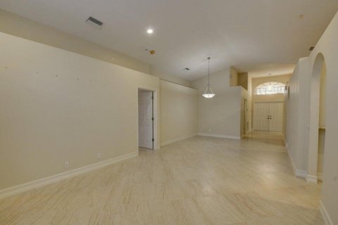 House in Boca Raton, Florida 3 bedrooms, 166.76 sq.m. № 2185399 - photo 10