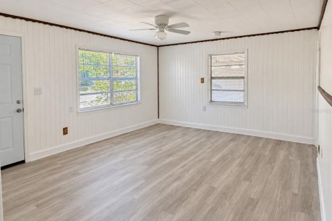 Villa ou maison à louer à Largo, Floride: 2 chambres, 79.9 m2 № 2416268 - photo 8