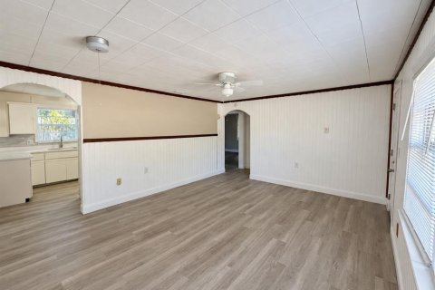 Villa ou maison à louer à Largo, Floride: 2 chambres, 79.9 m2 № 2416268 - photo 17