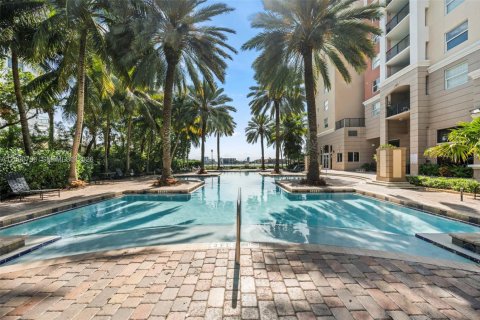 Apartment in Sunny Isles Beach, Florida 1 bedroom, 62.52 sq.m. № 2073167 - photo 24