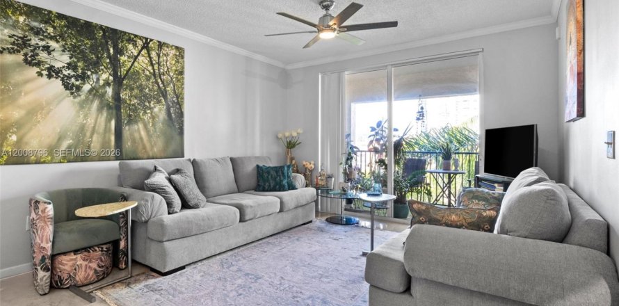 Apartment in Sunny Isles Beach, Florida 1 bedroom, 62.52 sq.m. № 2073167