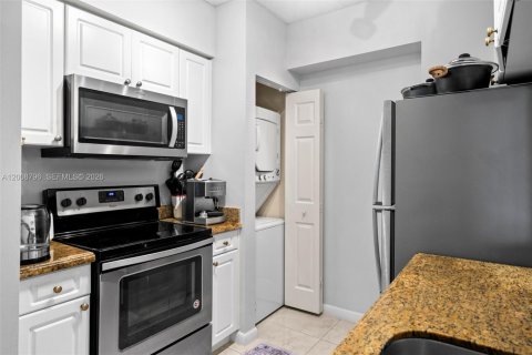 Apartment in Sunny Isles Beach, Florida 1 bedroom, 62.52 sq.m. № 2073167 - photo 7