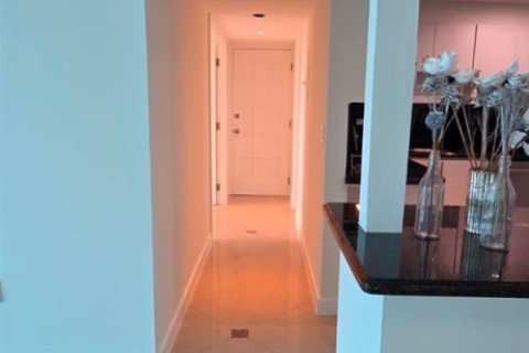 Купить кондоминиум в Майами, Флорида 3 комнаты, 155.52м2, № 2082948 - фото 4