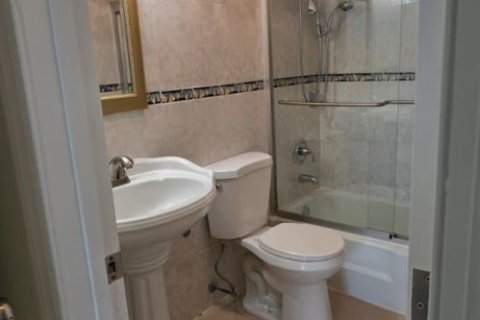 Купить кондоминиум в Майами, Флорида 3 комнаты, 155.52м2, № 2082948 - фото 10