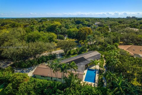 Купить виллу или дом в Пайнкрест, Флорида 4 спальни, 296.45м2, № 1972869 - фото 1