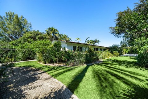 Купить виллу или дом в Пайнкрест, Флорида 4 спальни, 296.45м2, № 1972869 - фото 24