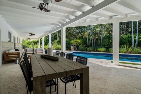 Купить виллу или дом в Пайнкрест, Флорида 4 спальни, 296.45м2, № 1972869 - фото 23