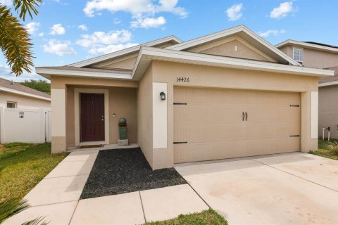 Villa ou maison à vendre à Wimauma, Floride: 3 chambres, 122.72 m2 № 1602936 - photo 2