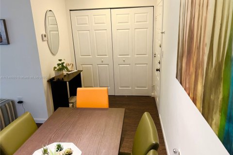 Copropriété à vendre à Lauderhill, Floride: 2 chambres, 100.8 m2 № 2035768 - photo 16