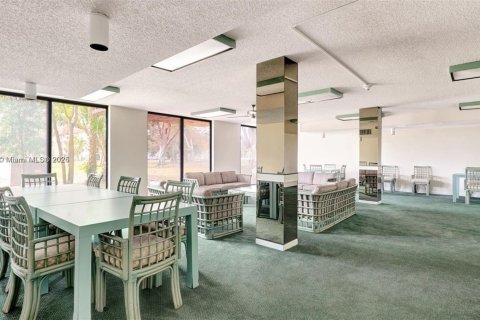 Copropriété à vendre à Lauderhill, Floride: 2 chambres, 100.8 m2 № 2035768 - photo 10