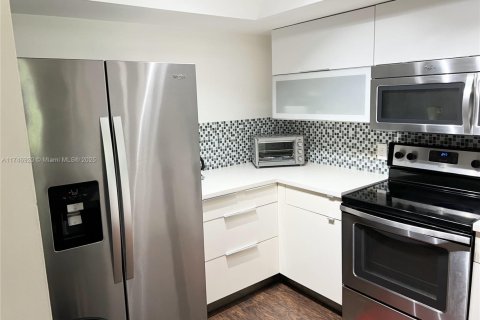 Copropriété à vendre à Lauderhill, Floride: 2 chambres, 100.8 m2 № 2035768 - photo 19