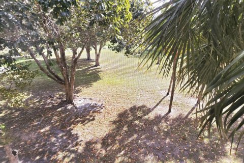 Copropriété à vendre à Lauderhill, Floride: 2 chambres, 100.8 m2 № 2035768 - photo 23
