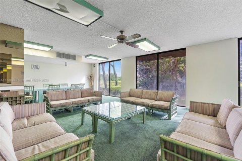 Copropriété à vendre à Lauderhill, Floride: 2 chambres, 100.8 m2 № 2035768 - photo 9