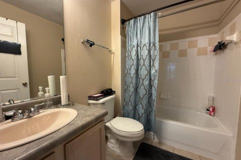 Condo in Orlando, Florida, 1 bedroom  № 1719900 - photo 14