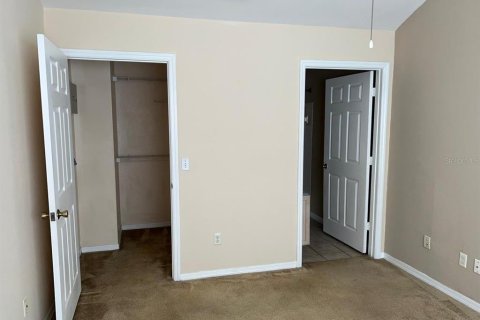 Condo in Orlando, Florida, 1 bedroom  № 1719900 - photo 13