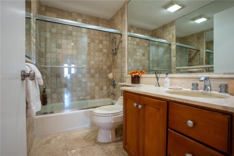 Copropriété à vendre à Key Biscayne, Floride: 2 chambres, 142.33 m2 № 2025042 - photo 16