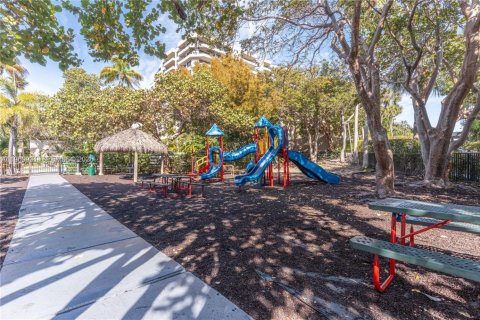 Copropriété à vendre à Key Biscayne, Floride: 2 chambres, 142.33 m2 № 2025042 - photo 24