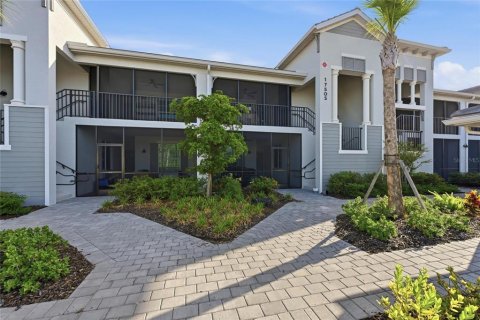 Condo in Venice, Florida, 2 bedrooms in WELLEN PARK  № 2275470