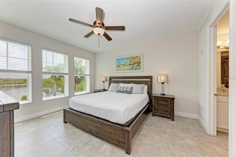 Condo in Bradenton, Florida, 3 bedrooms  № 1909670 - photo 29