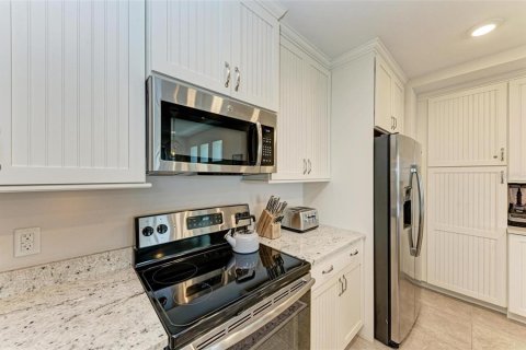 Condo in Bradenton, Florida, 3 bedrooms  № 1909670 - photo 13