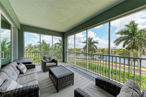 Condo in Bradenton, Florida, 3 bedrooms  № 1909670 - photo 23
