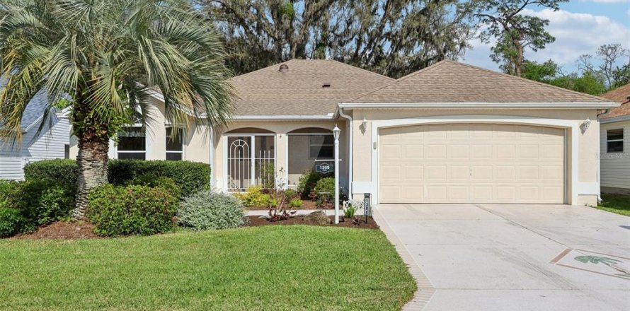 Villa ou maison à The Villages, Floride 3 chambres, 175.96 m2 № 1619459