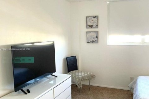 Copropriété à vendre à Sunny Isles Beach, Floride: 1 chambre, 93.37 m2 № 1726101 - photo 13