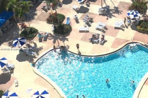 Copropriété à vendre à Sunny Isles Beach, Floride: 1 chambre, 93.37 m2 № 1726101 - photo 19