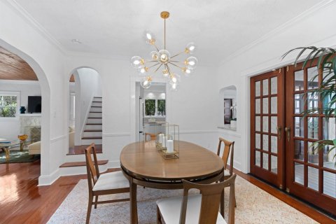 House in West Palm Beach, Florida 4 bedrooms, 229.38 sq.m. № 2158402 - photo 11