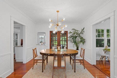 House in West Palm Beach, Florida 4 bedrooms, 229.38 sq.m. № 2158402 - photo 12