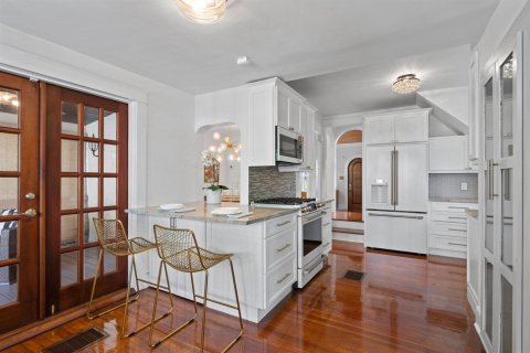 House in West Palm Beach, Florida 4 bedrooms, 229.38 sq.m. № 2158402 - photo 13