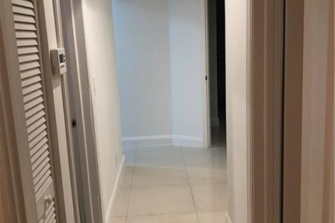 Casa en venta en Pompano Beach, Florida, 3 dormitorios, 101.08 m2 № 2077697 - foto 16