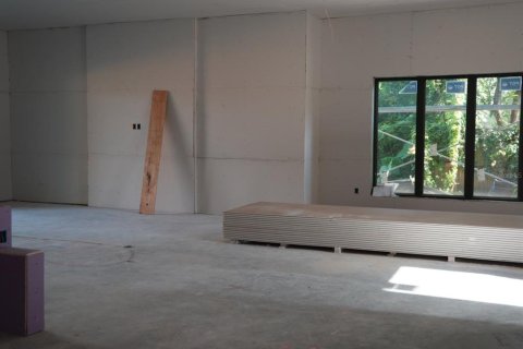 Casa en venta en Orlando, Florida, 5 dormitorios, 359.07 m2 № 2236527 - foto 18