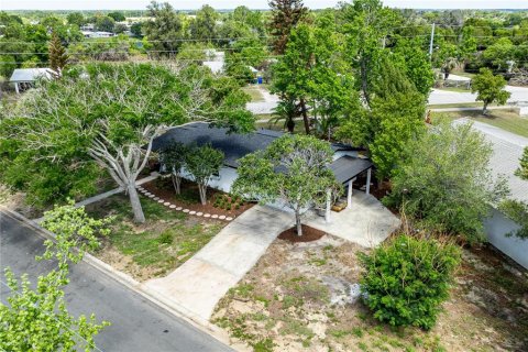 Casa en venta en Tavares, Florida, 3 dormitorios, 120.31 m2 № 2151447 - foto 25