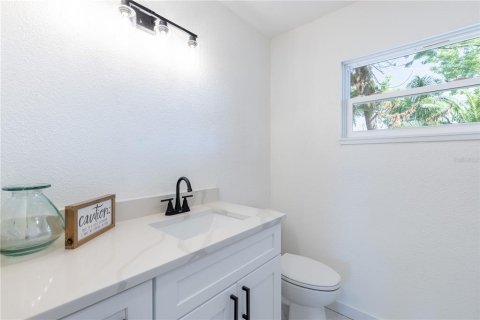 Casa en venta en Tavares, Florida, 3 dormitorios, 120.31 m2 № 2151447 - foto 16